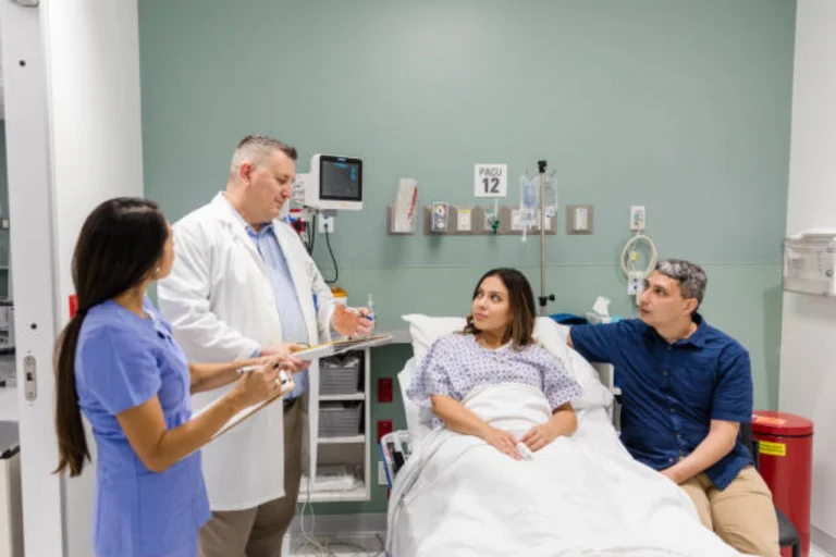 They Thought the Divorce Was the End… Then the Doctor Opened the File