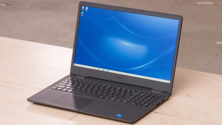 This image shows the Dell Inspiron 15 3000.